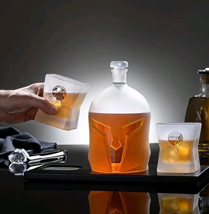 Wolf Spartan Edition Helmet Whiskey Decanter, Glasses & Display Board NEW Boxed